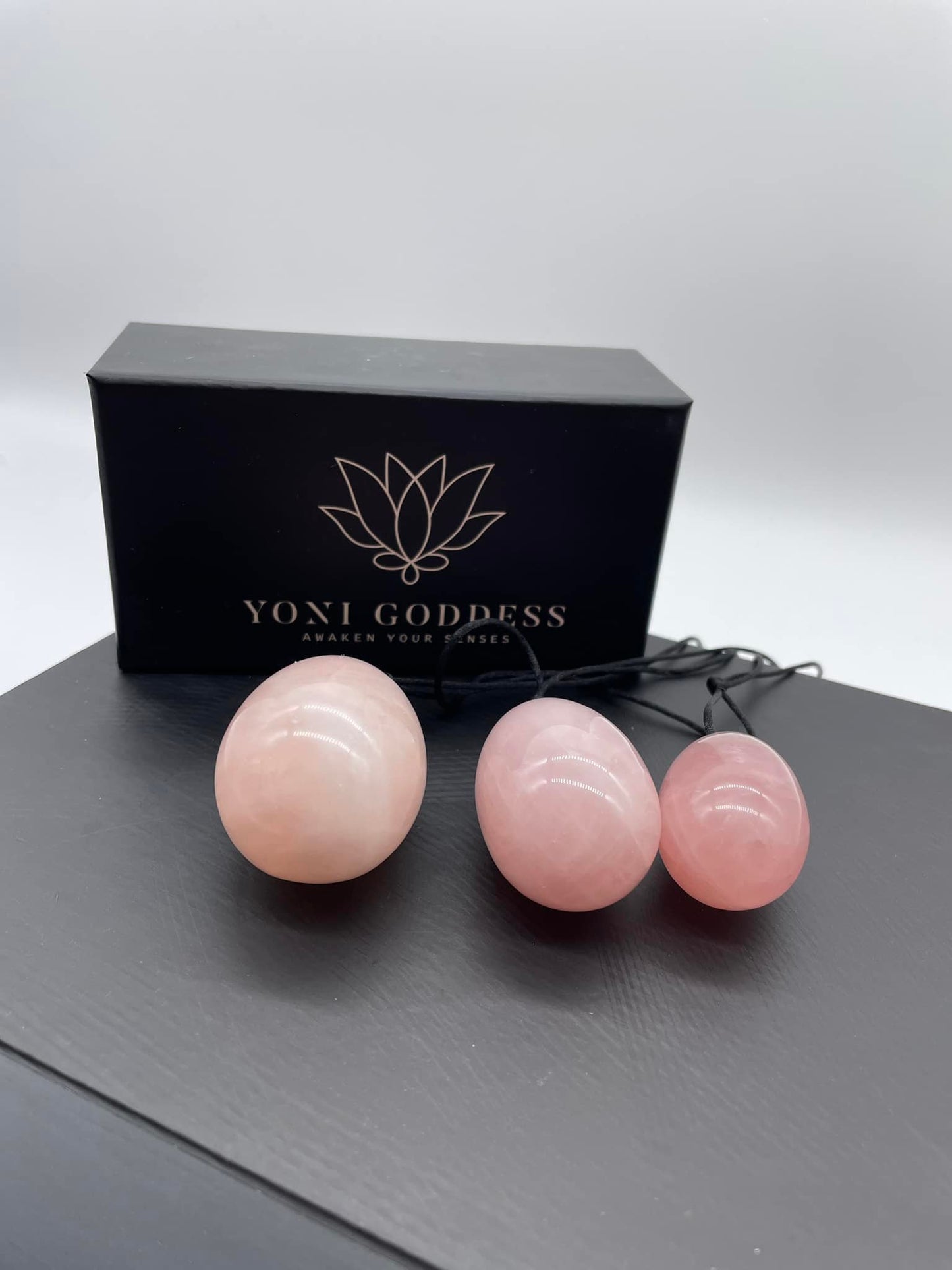 GIA sertifisert Rose Quartz Yoni Egg "Love"
