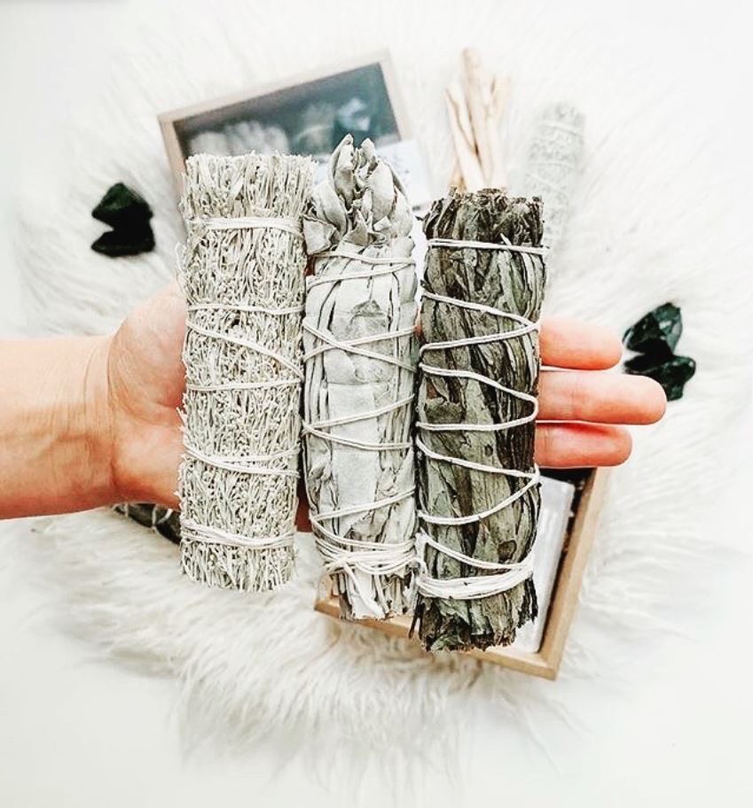Smudge kit for cleansing
